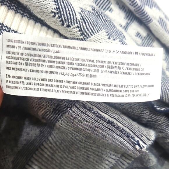 Abercrombie & Fitch Blue and Cream Geometric Cardigan - Picture 5 of 7